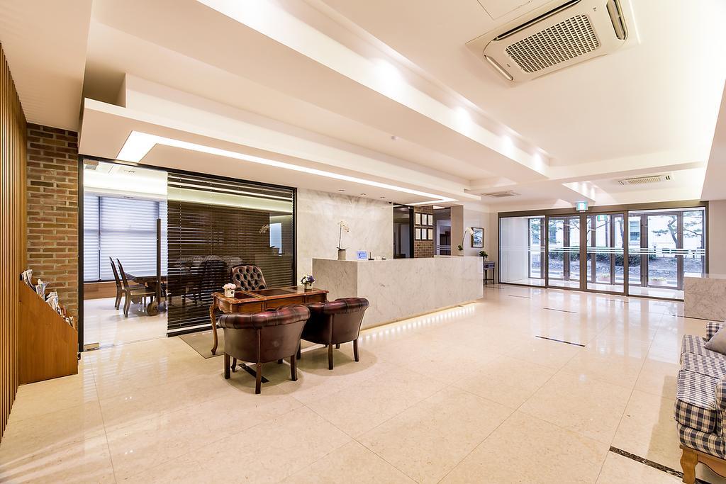 Korea Tourist Hotel Suwon Ngoại thất bức ảnh